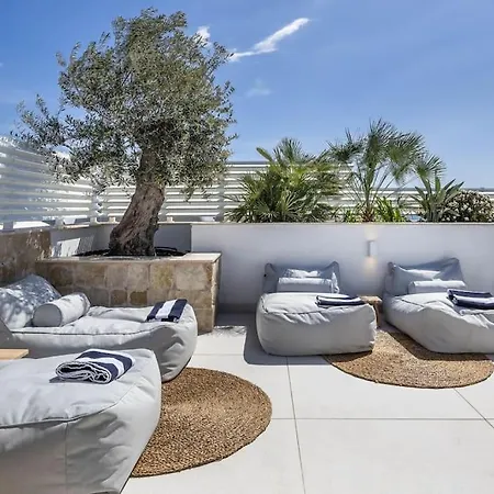 The Sixth - Luxury Penthouse Apartment Marsaskala